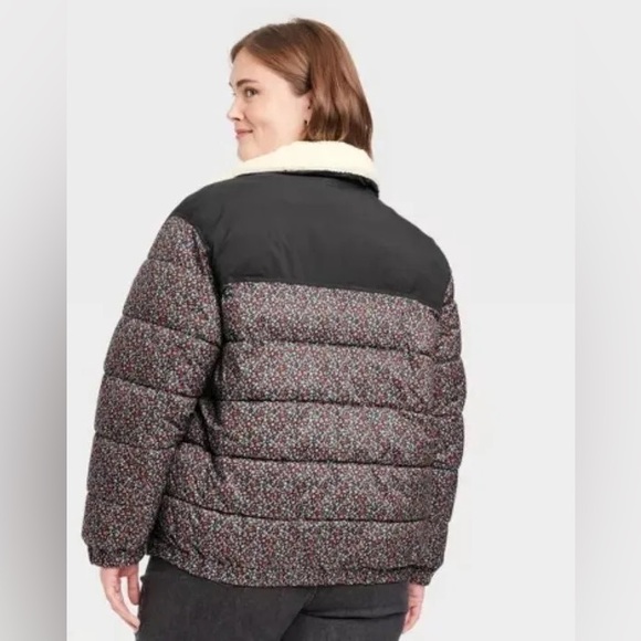 Universal Thread Goods Co. Brand Women’s Plus Size XXL Puffer Jacket Floral NWOT - Picture 2 of 8